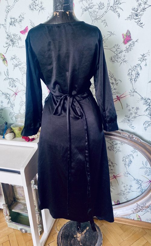 Zavinovací black dress — foto 5