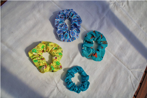Scrunchie gumička - žlutá — foto 5