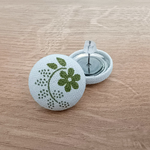 Lidové květiny - buttonkové náušnice — foto 2