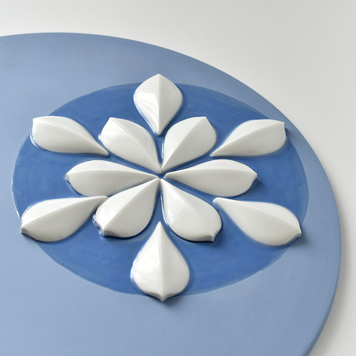Modrobílý porcelánový obraz - Purely Flow — foto 3