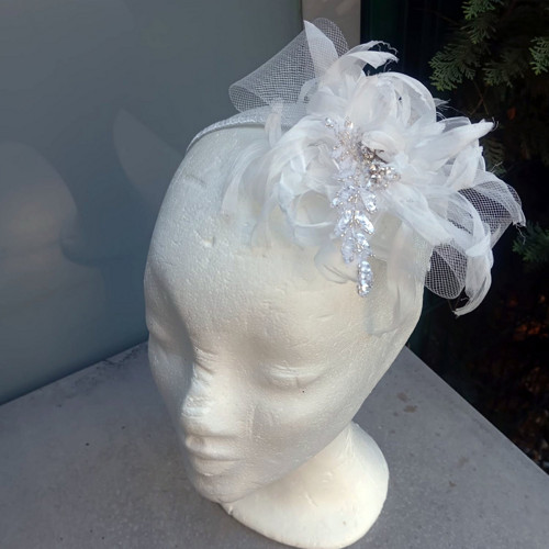 Bilý Fascinator Vintage — foto 5