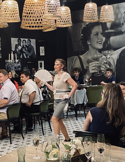 Šaty vintage vycházkové — foto 6