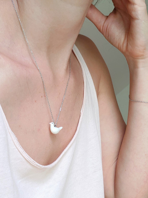 Přívěsek holubice porcelánová — foto 3