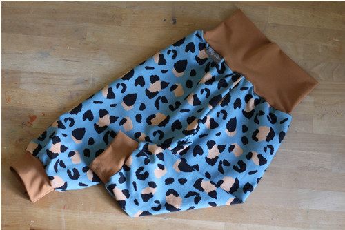 Barevné tepláčky Leopardí... — foto 2