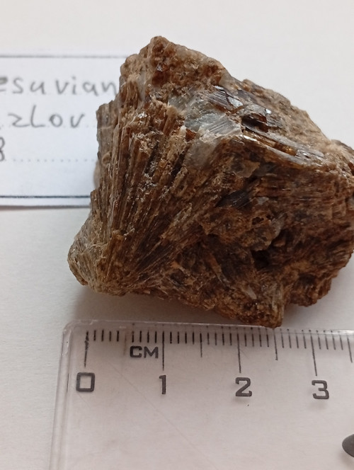 Vesuvian — foto 2