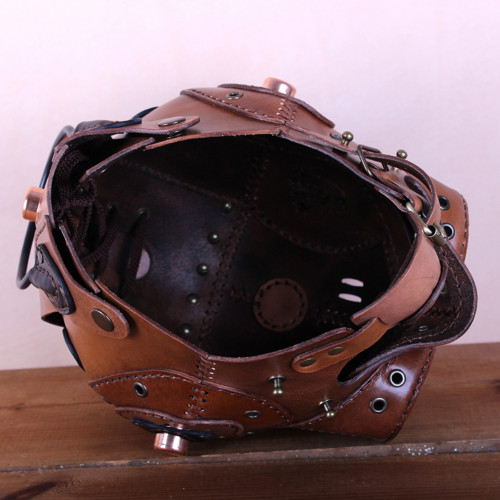 Steampunk přílba, Kožená přílba — foto 6