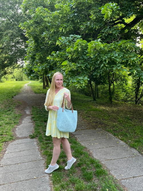 Háčkovaná taška z rafie — foto 2