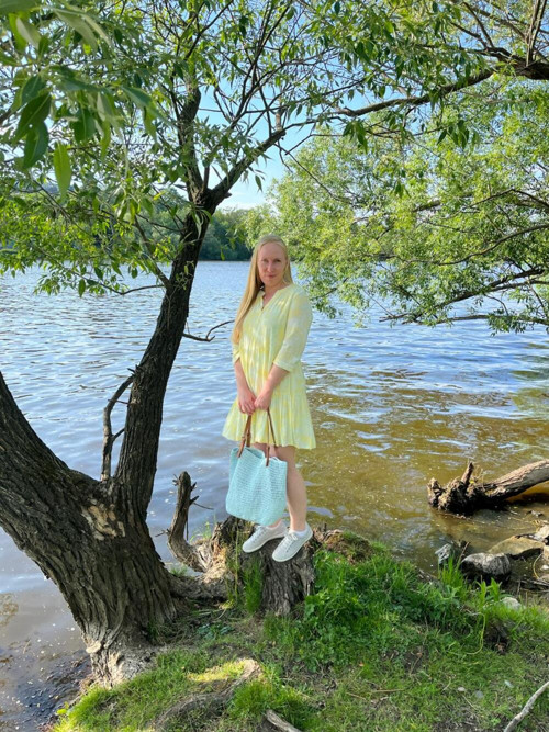 Háčkovaná taška z rafie — foto 3