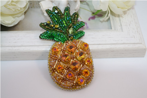 Brož Ananas — foto 2