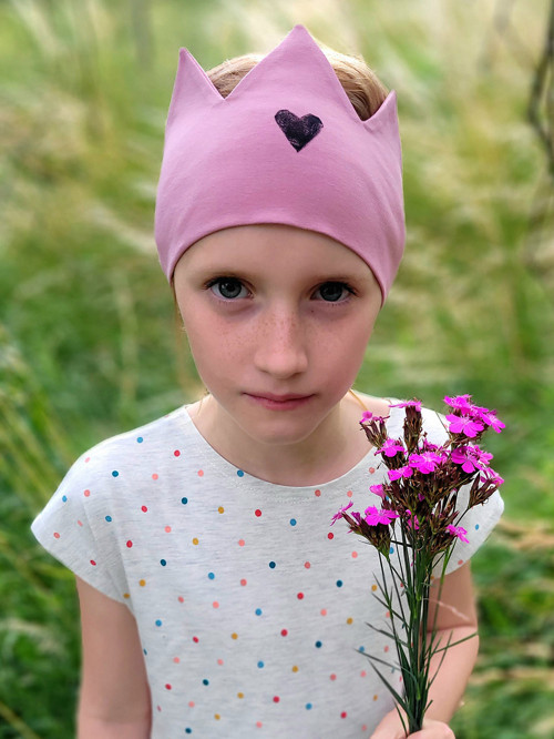 Čelenka korunka - pudrová se srdíčkem — foto 3
