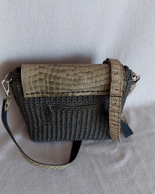Elegantní háčkovaná kabelka Khaki. — foto 2
