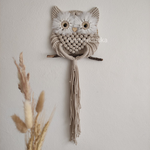 Macramé Sova velká s ovčím rounem — foto 2