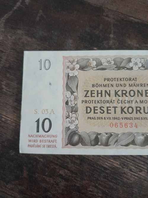 10 korun 1942 protektorát — foto 2