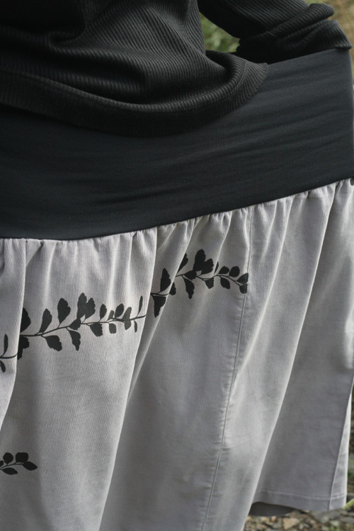Sukně............ XL - XXL — foto 5