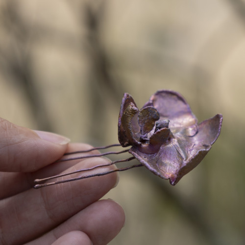 Hřebínek - pokovená orchidej — foto 4