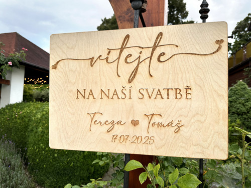 Dřevěná uvítací svatební deska_cedule — foto 2