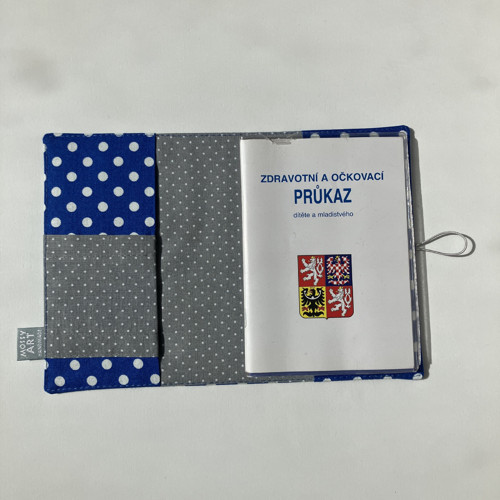 Obal na očkovací průkaz s aplikací — foto 5