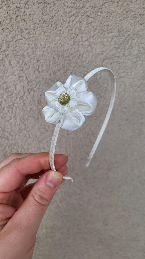 Květ kanzashi — foto 4