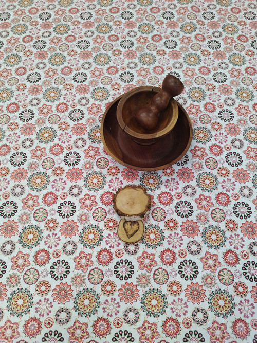 Ubrus 120*140cm MANDALA ČERVENÁ — foto 2