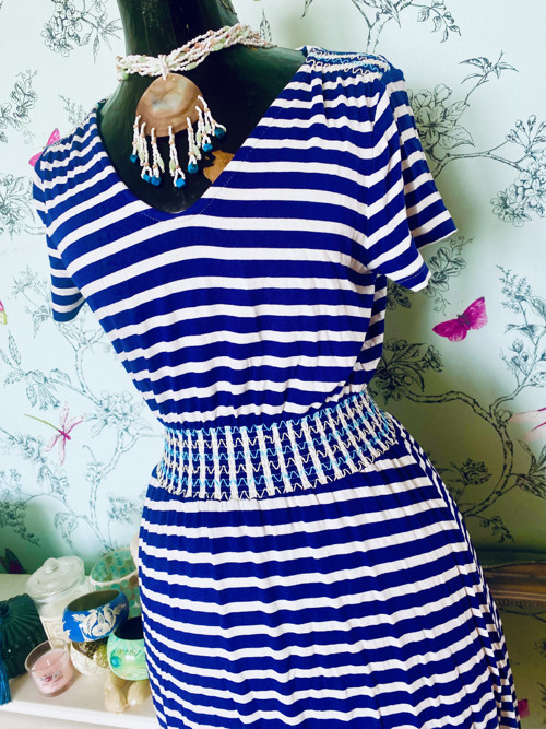 Šaty sailor v pruhu — foto 2
