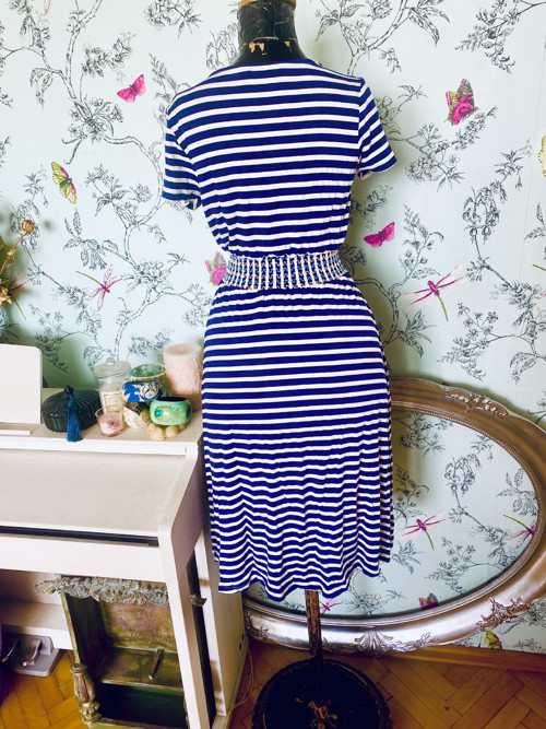 Šaty sailor v pruhu — foto 4