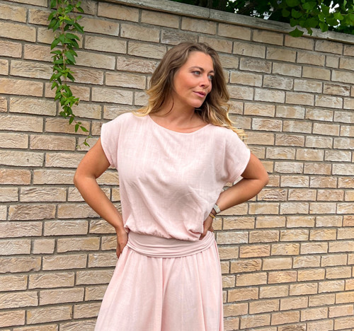 Volný top s pasem světle růžový — foto 4