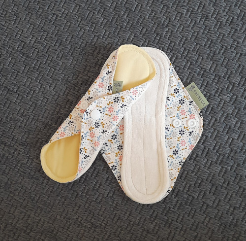 Dívčí denní bílá — foto 3