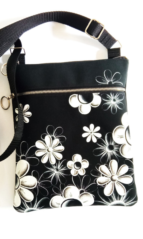 Crossbody+kapsičky-na objednání — foto 5