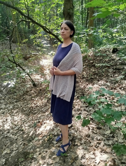 Mrs. Dashwood, růžová voda — foto 4