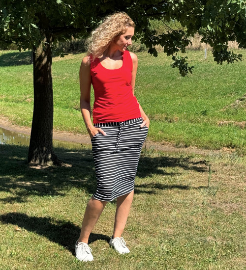 Černobílá sukně s kapsami krátká — foto 3