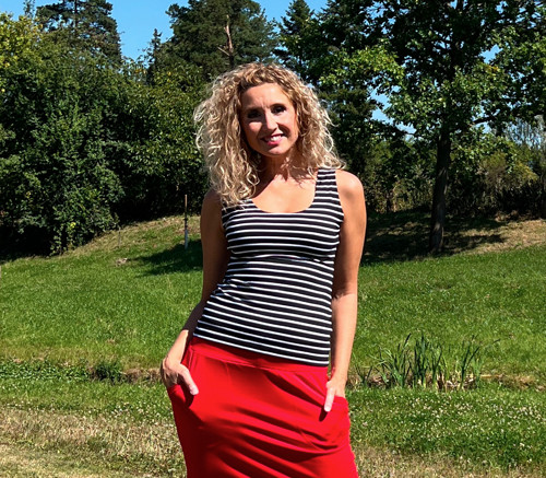 Tričko bez rukávů černobílé — foto 4