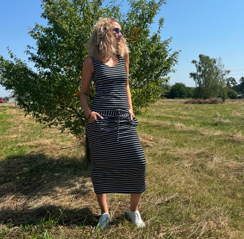 Černobílá sukně s kapsami dlouhá — foto 2