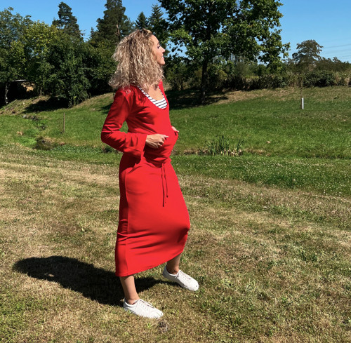 Červená sukně s kapsami dlouhá — foto 6