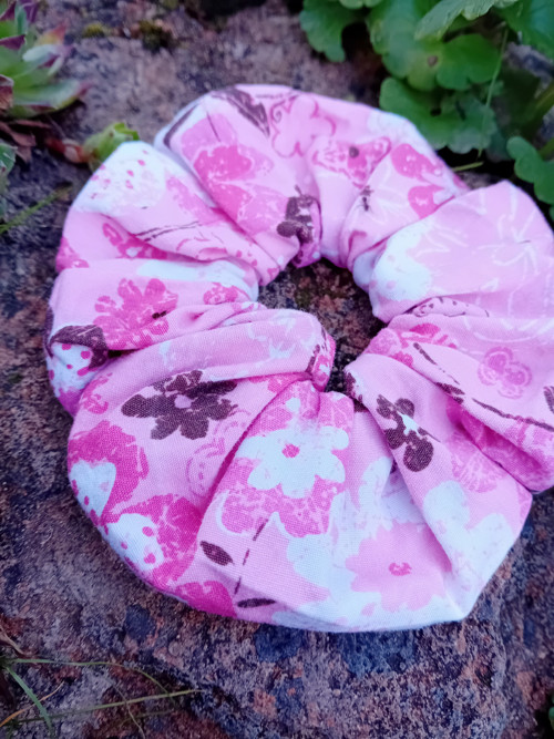 Veselo do vlasů - gumička, scrunchie — foto 2