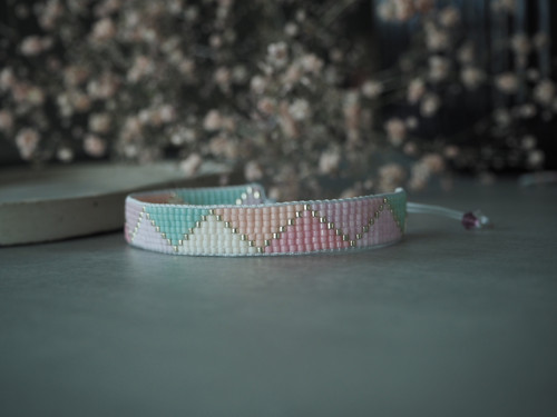 Miyuki tkaný náramek "Pastel Triangles II" — foto 2