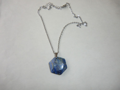 Hexagon lapis lazuli- náhrdelník 85/5 — foto 2