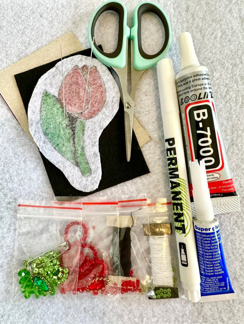 DIY sada brož tulipan — foto 2