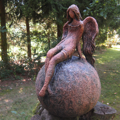 Anděla na kouli (romantická) — foto 5