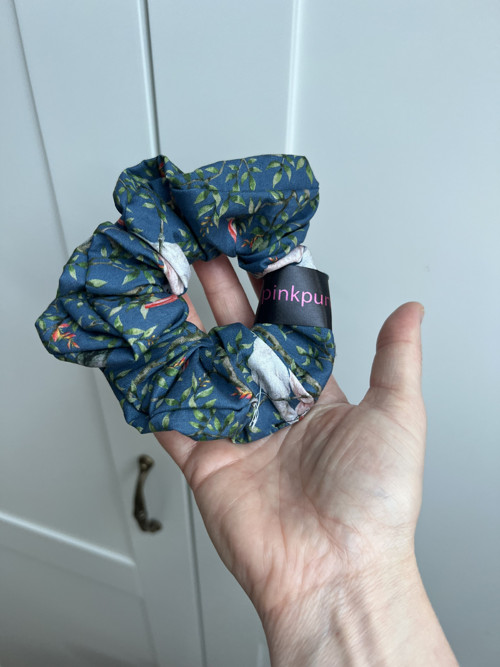 Pinkpunk scrunchie - bavlna papoušek — foto 3