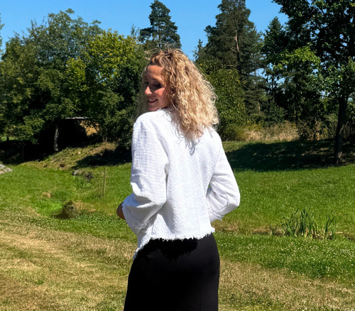 Bílé sako - odrbaný vzhled — foto 6