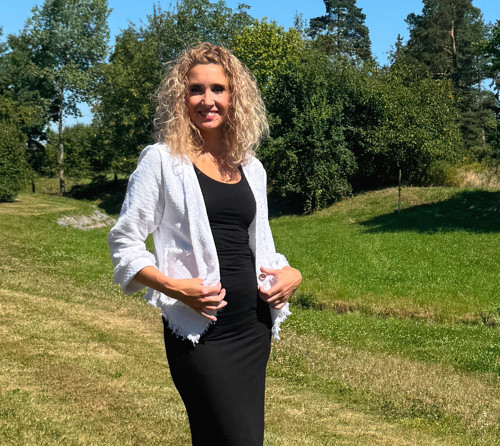 Bílé sako - odrbaný vzhled — foto 3