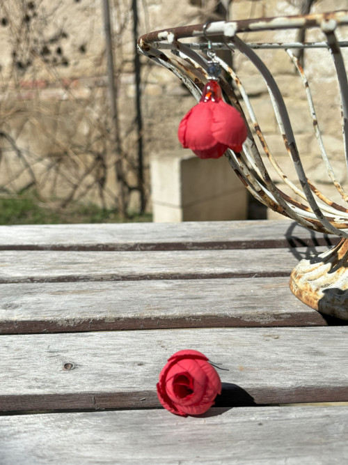 Náušnice červené růže — foto 2