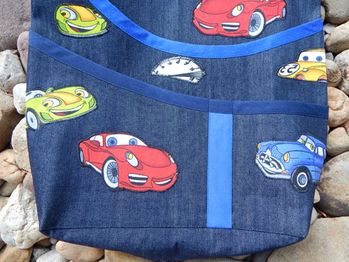 Kapsář s autíčky Cars - nový — foto 6