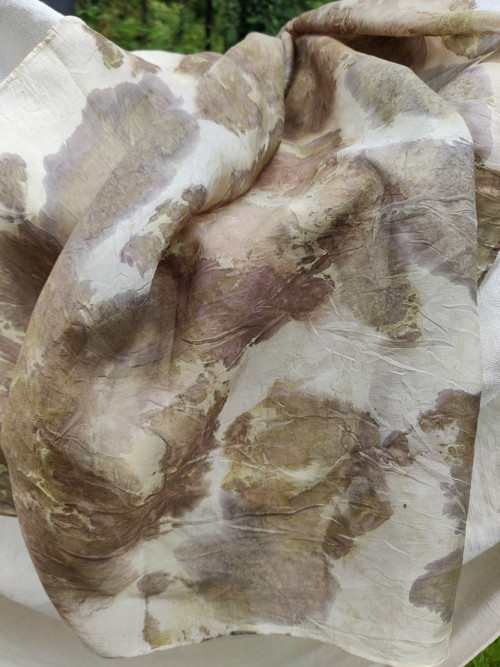 Hedvábný šátek – pivoňka (ECOPRINT) — foto 2