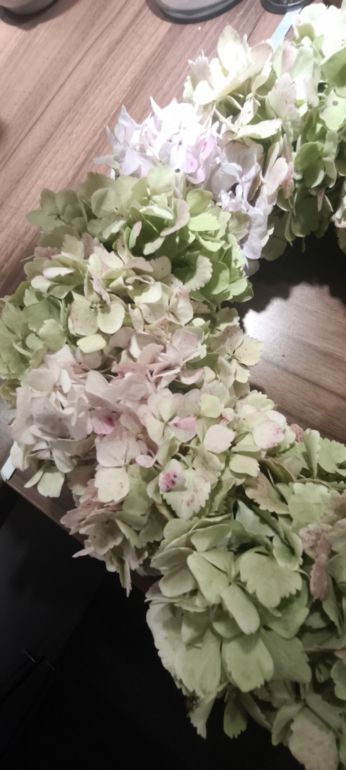 Hortenziový krasavec věnec 40 cm — foto 5