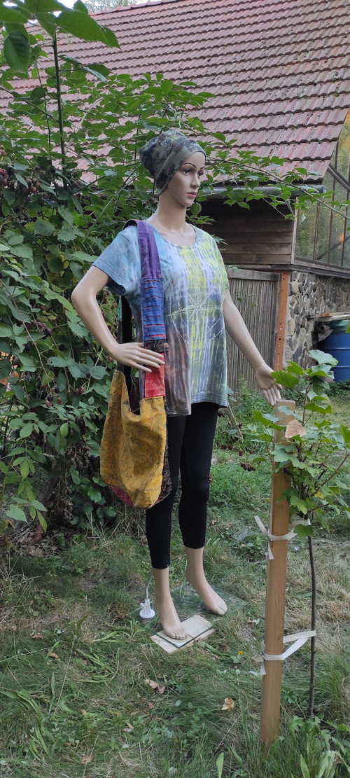 Dámské tričko vel. XL s kompasem — foto 5