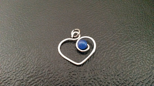 Srdéčko s jadeitem - amulet — foto 2