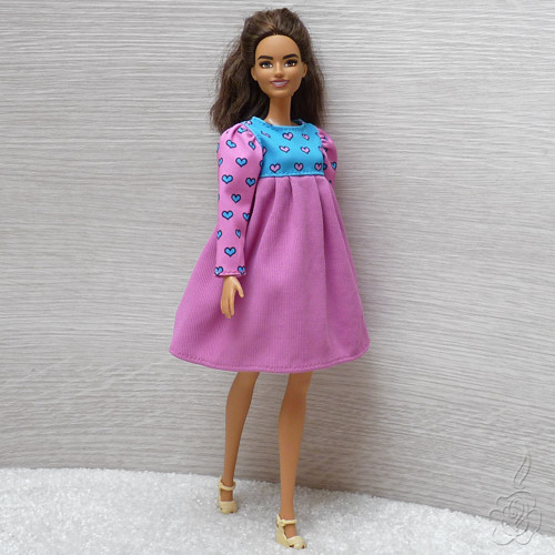 Barevné šatičky pro Barbie — foto 3