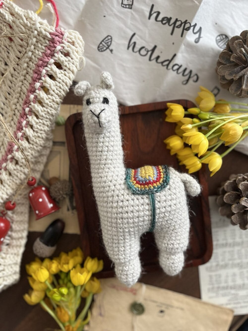 Háčkovaná lama (alpaka) — foto 2