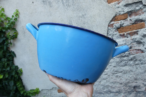 Zaobleně...modrý smaltovaný kastrol — foto 2